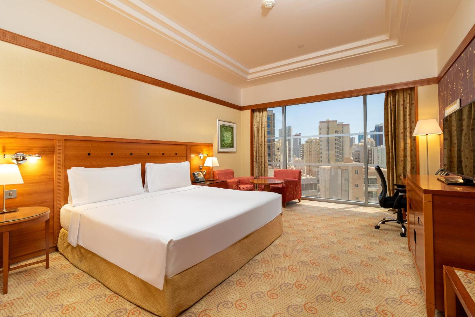 Holiday Inn Kuwait By Ihg Кувейт Экстерьер фото